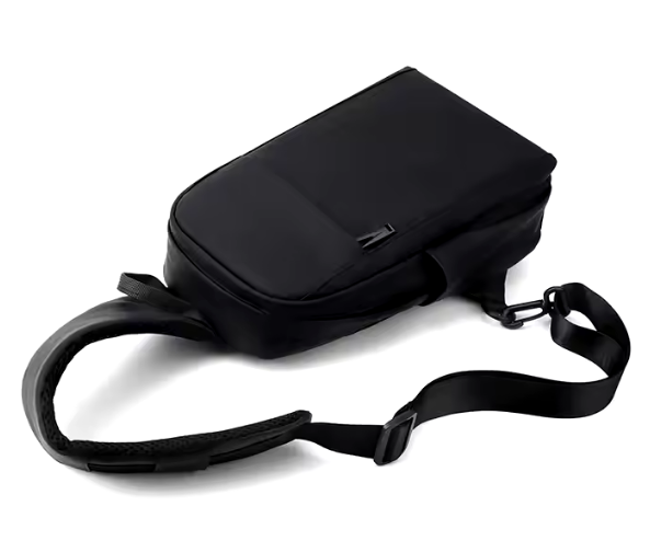 Classic Smooth Shoulder Bag